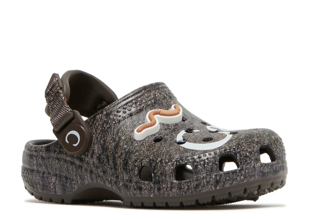 Anwar Carrots x Clog Kids „Soil – Espresso“ Anwar Carrots x Clog Kids „Soil – Espresso“
