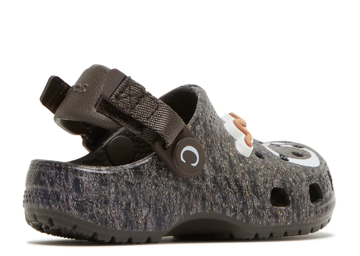 Anwar Carrots x Clog Kids „Soil – Espresso“ Anwar Carrots x Clog Kids „Soil – Espresso“