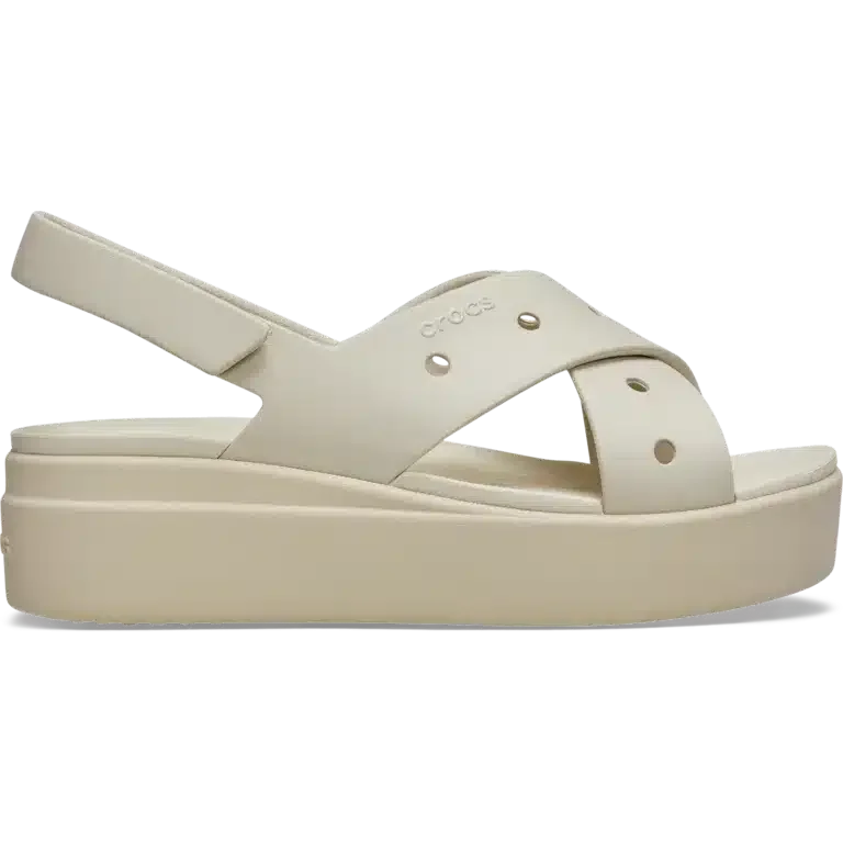Brooklyn 4U Sandale mit gekreuzten Riemen Brooklyn 4U Sandale mit gekreuzten Riemen