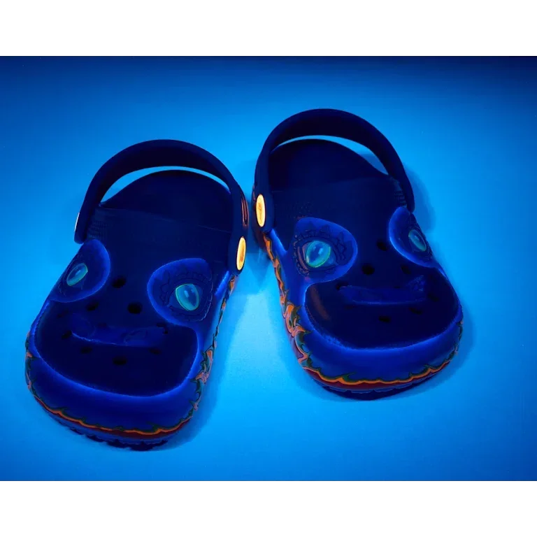 Classic Iam Dragon Lights Clog für Kleinkinder Classic Iam Dragon Lights Clog für Kleinkinder
