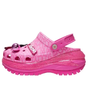 Classic Mega Crush Clog „Barbie The Movie Electric Pink“