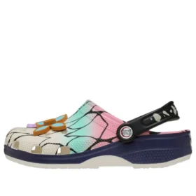 Crocs x Demon Slayer Classic Clog „Shinobu Kocho“
