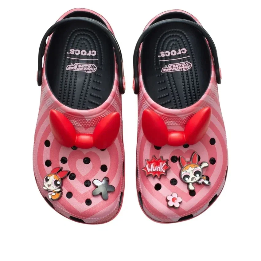 Crocs x Powerpuff Girls Classic Clog „Blossom“ Crocs x Powerpuff Girls Classic Clog „Blossom“