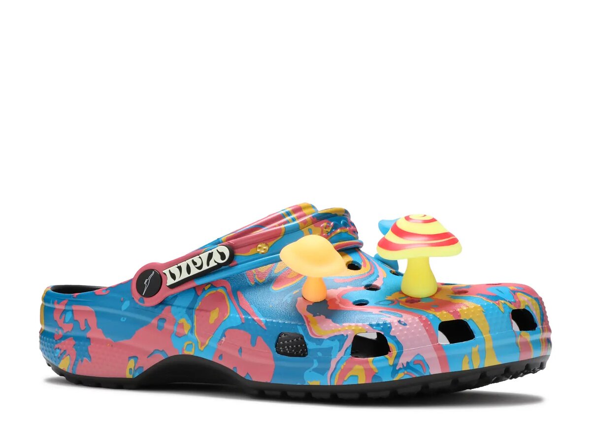Diplo x Classic Clog „Take a Walk on the Weird Side“ Diplo x Classic Clog „Take a Walk on the Weird Side“