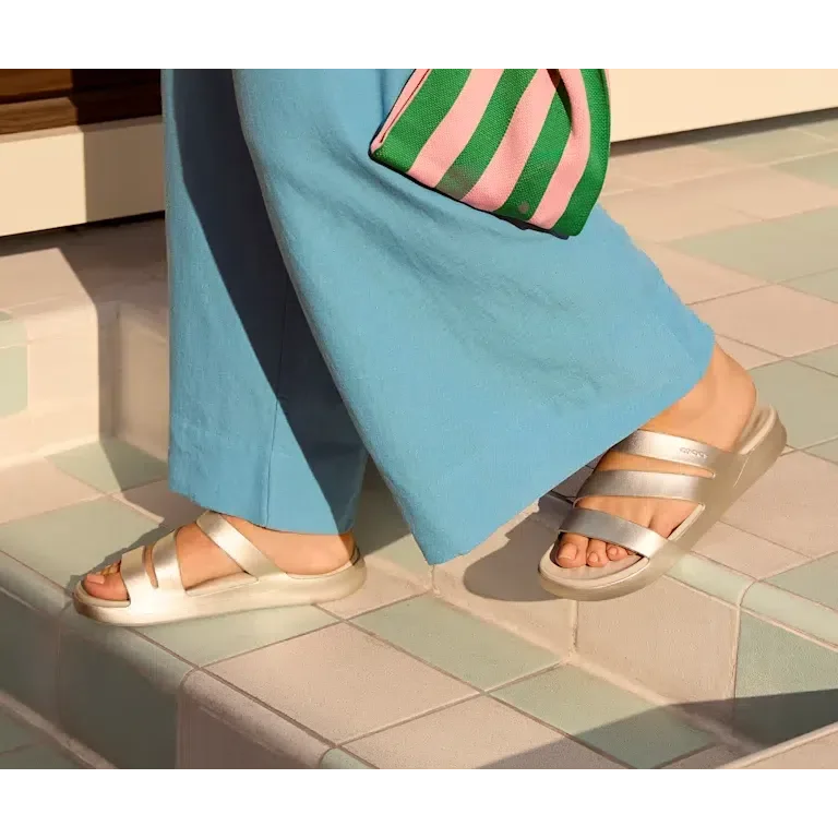 Getaway Metallic mit Riemchen Getaway Metallic mit Riemchen