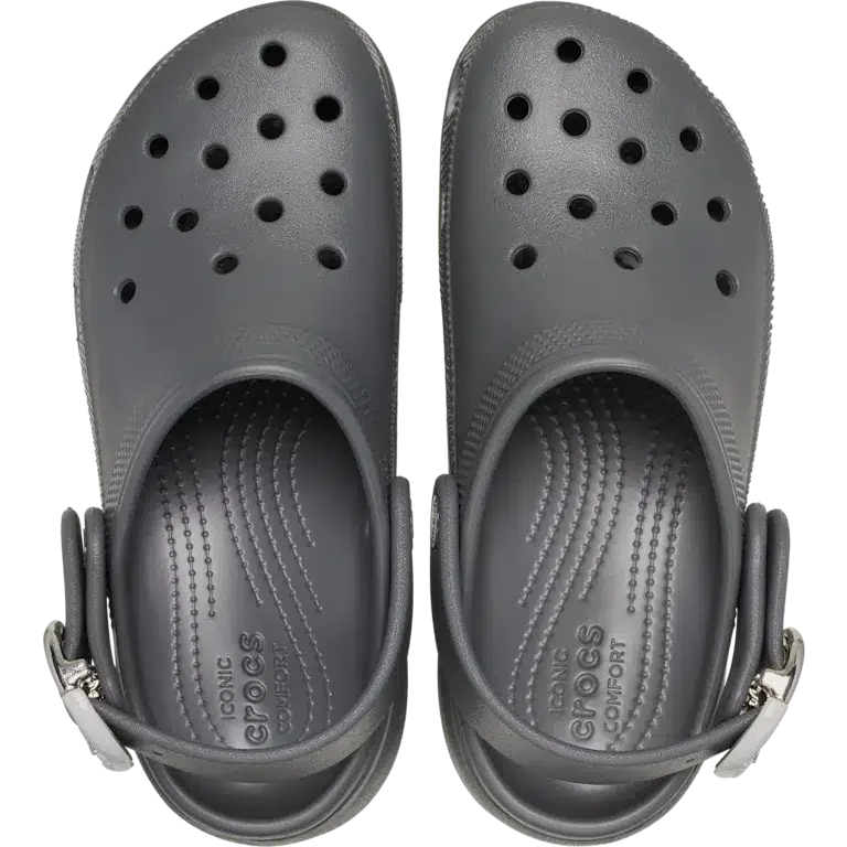 Klassischer Platform Clog mit getauchter Schnalle Klassischer Platform Clog mit getauchter Schnalle