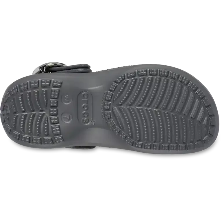 Klassischer Platform Clog mit getauchter Schnalle Klassischer Platform Clog mit getauchter Schnalle