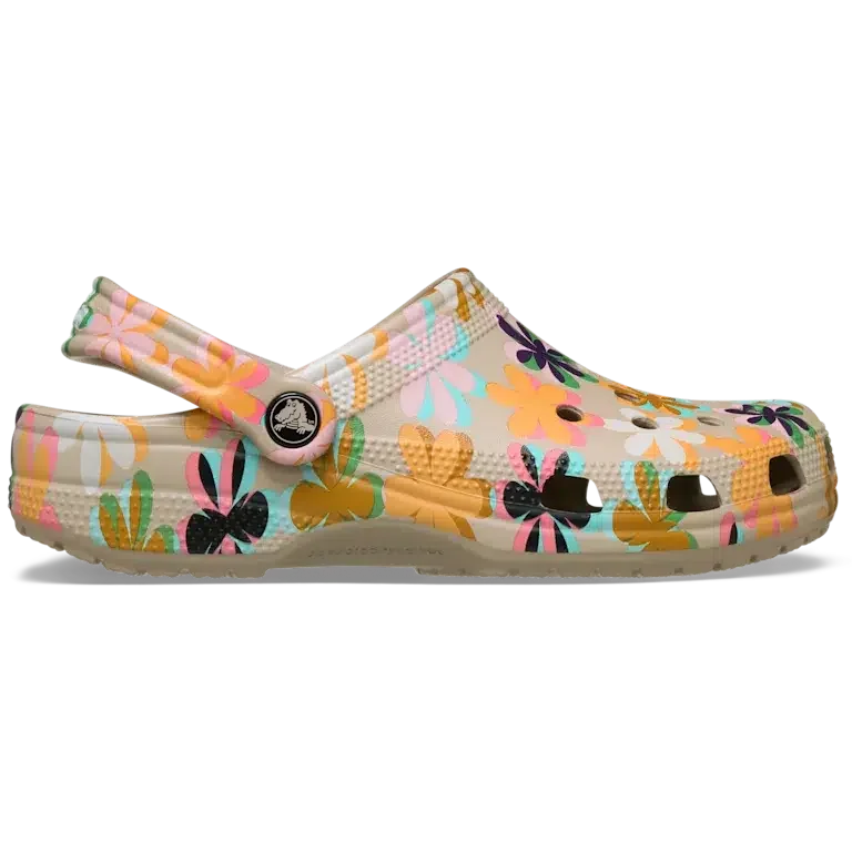 Klassischer Retro-Sommer-Clog Klassischer Retro-Sommer-Clog
