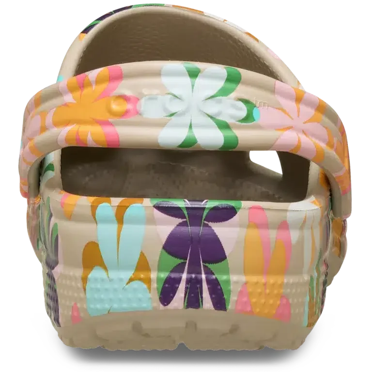 Klassischer Retro-Sommer-Clog Klassischer Retro-Sommer-Clog