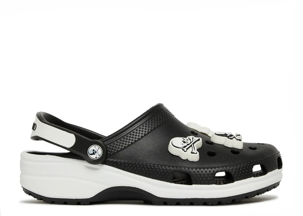 Mastermind Japan x Classic Clog „Black White“ Mastermind Japan x Classic Clog „Black White“