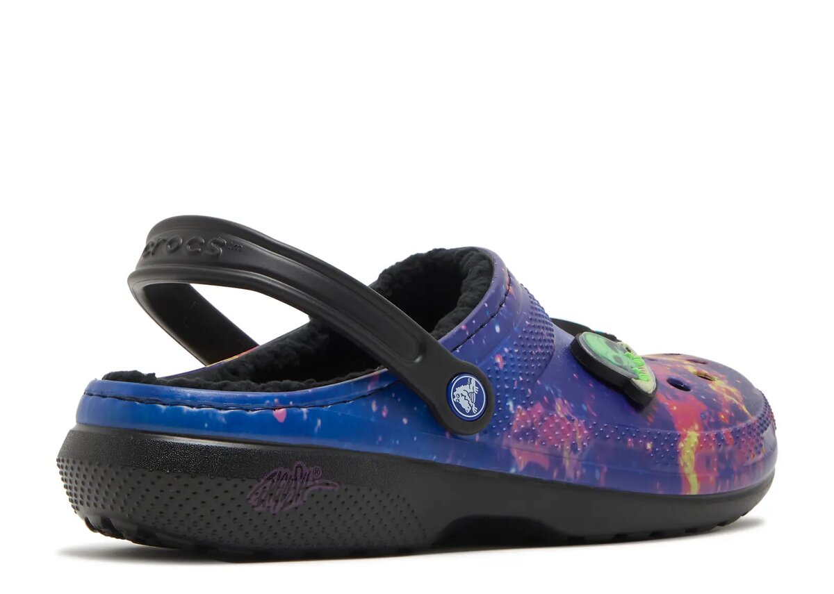 Ron English x Classic Lined Clog „Area 54 – Galaxy“ Ron English x Classic Lined Clog „Area 54 – Galaxy“