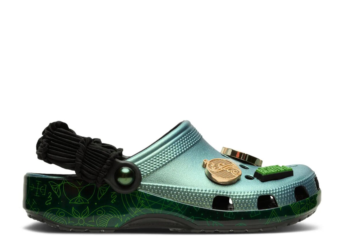 Wicked x Classic Clog „Elphaba“ Wicked x Classic Clog „Elphaba“